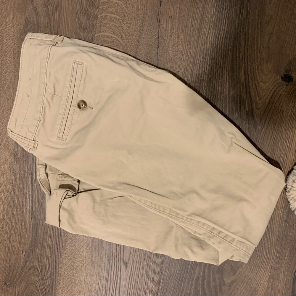 American eagle chinos